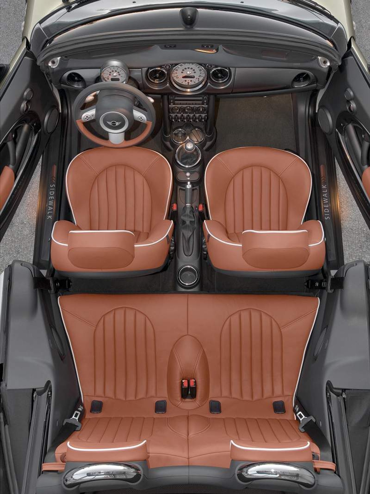 Mini Cabrio: premiera w Detroit