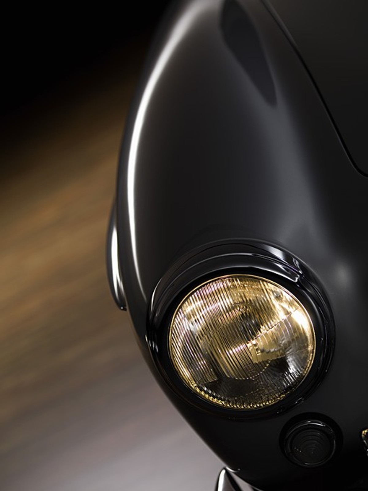 Mercedes-Benz 300 SL – doskonała replika od Gullwing AG