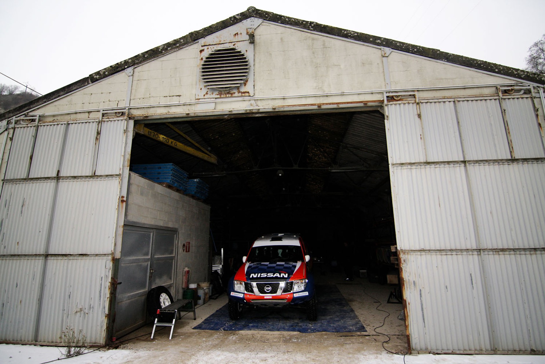 Rajd Dakar 2011: Nani Roma w Nissanie Krzysztofa Hołowczyca (galeria Rallyworld©Willy Weyens)