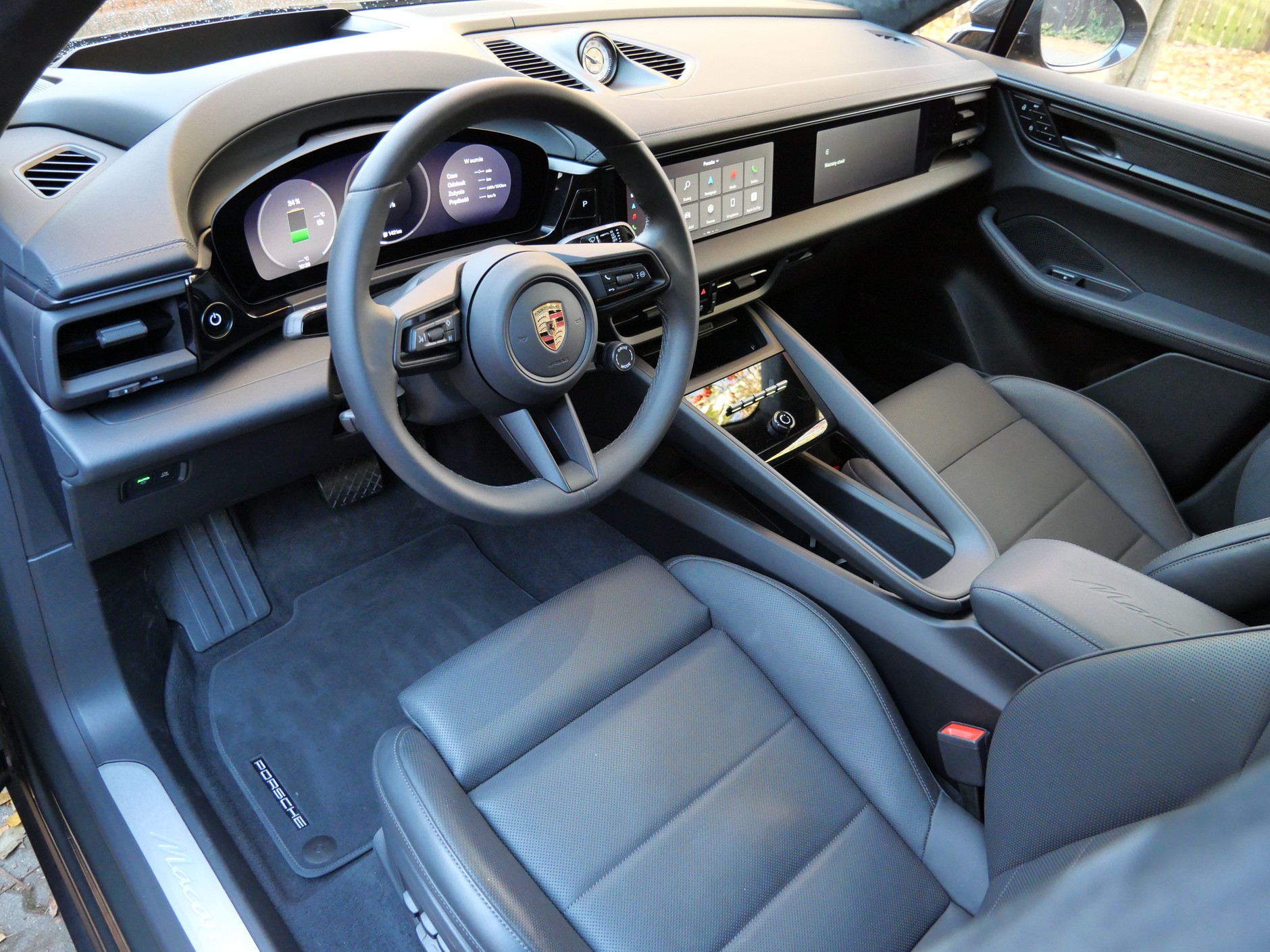 Porsche Macan 4 electric