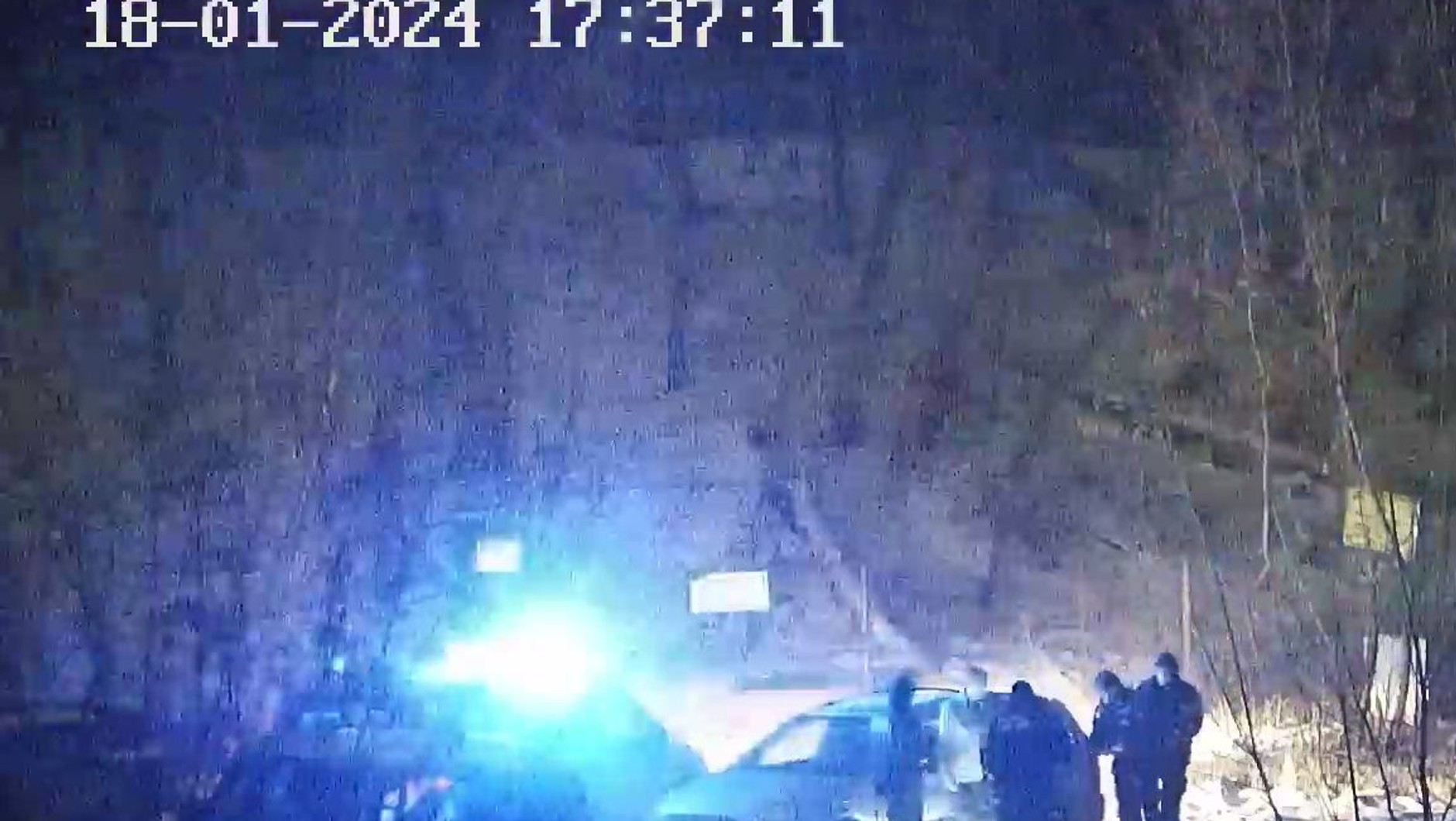 Próbował ukraść stalową bramę i sprzedać na złom