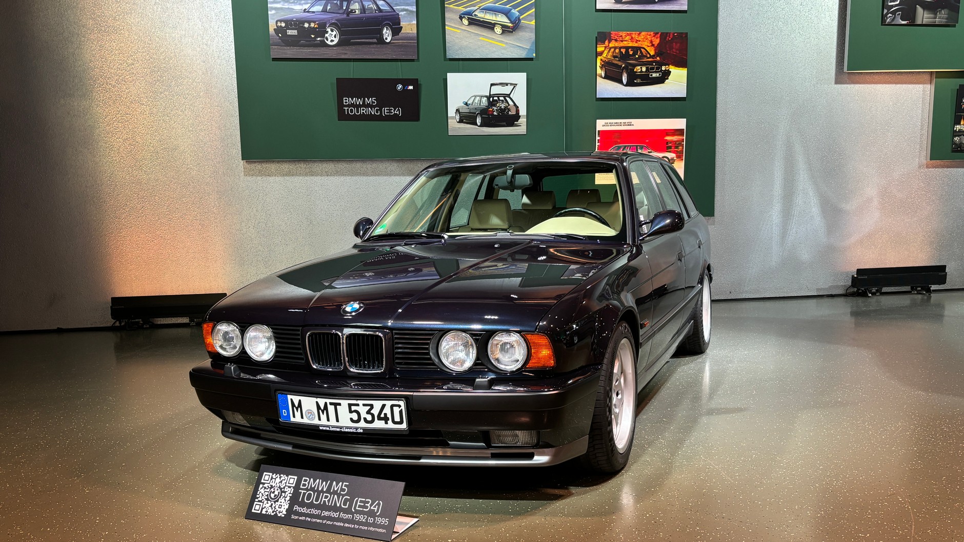 BMW M5 (E34)