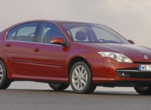 Renault Laguna III - czy warto kupić używaną Lagunę?