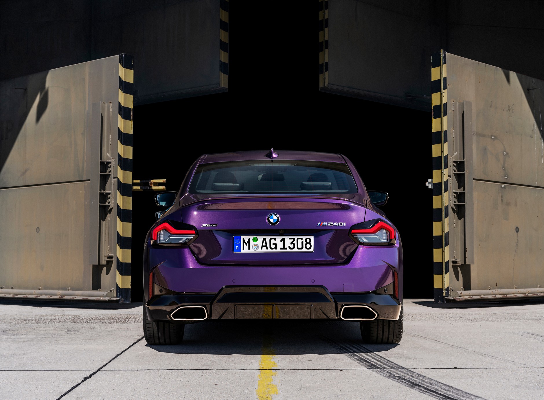 BMW M240i xDrive Coupé 2021