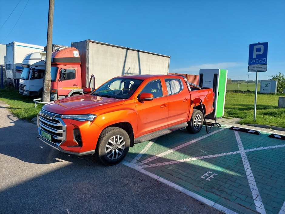 Maxus T90 EV