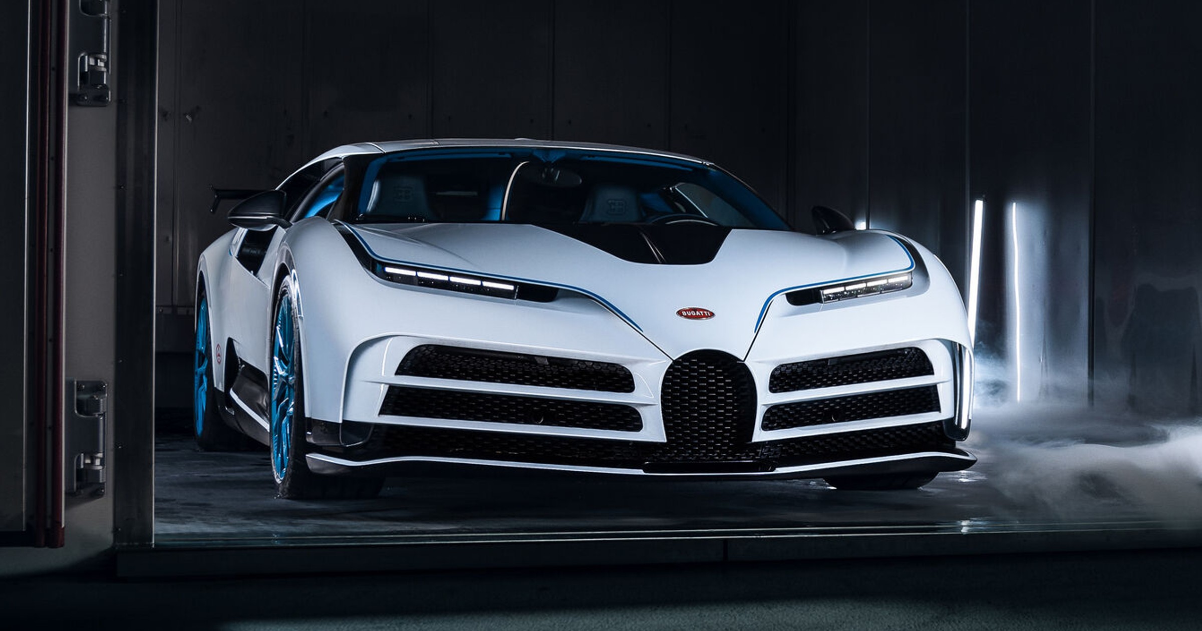 Bugatti Centodieci na testach w komorze klimatycznej