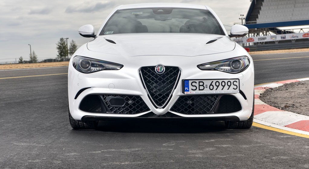 Alfa Romeo Giulia Quadrifoglio - powrót w wielkim stylu