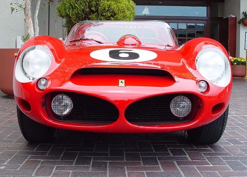 Kolejna okazja dla majętnych fanów Ferrari