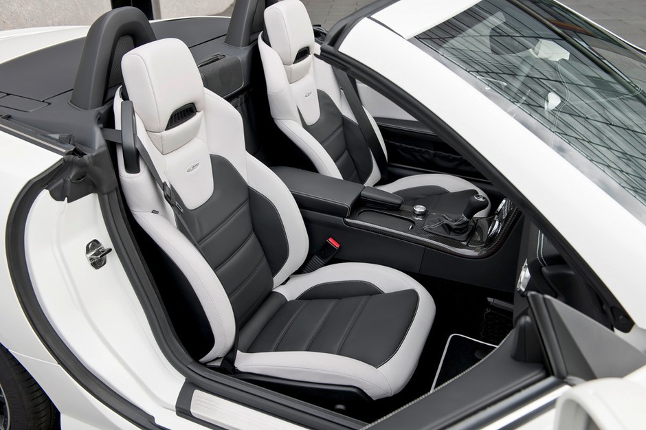 Mercedes SLK 55 AMG: mocny zawodnik