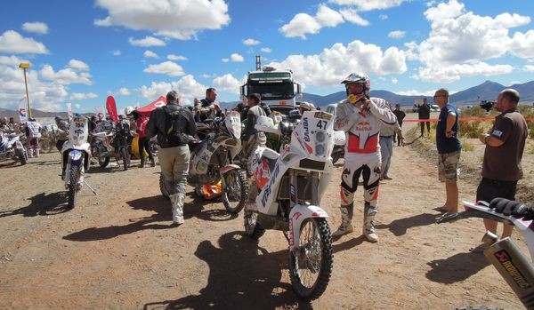 Dakar 2013: Przygoński stracił, auta w błocie (8. etap, wyniki, galeria)