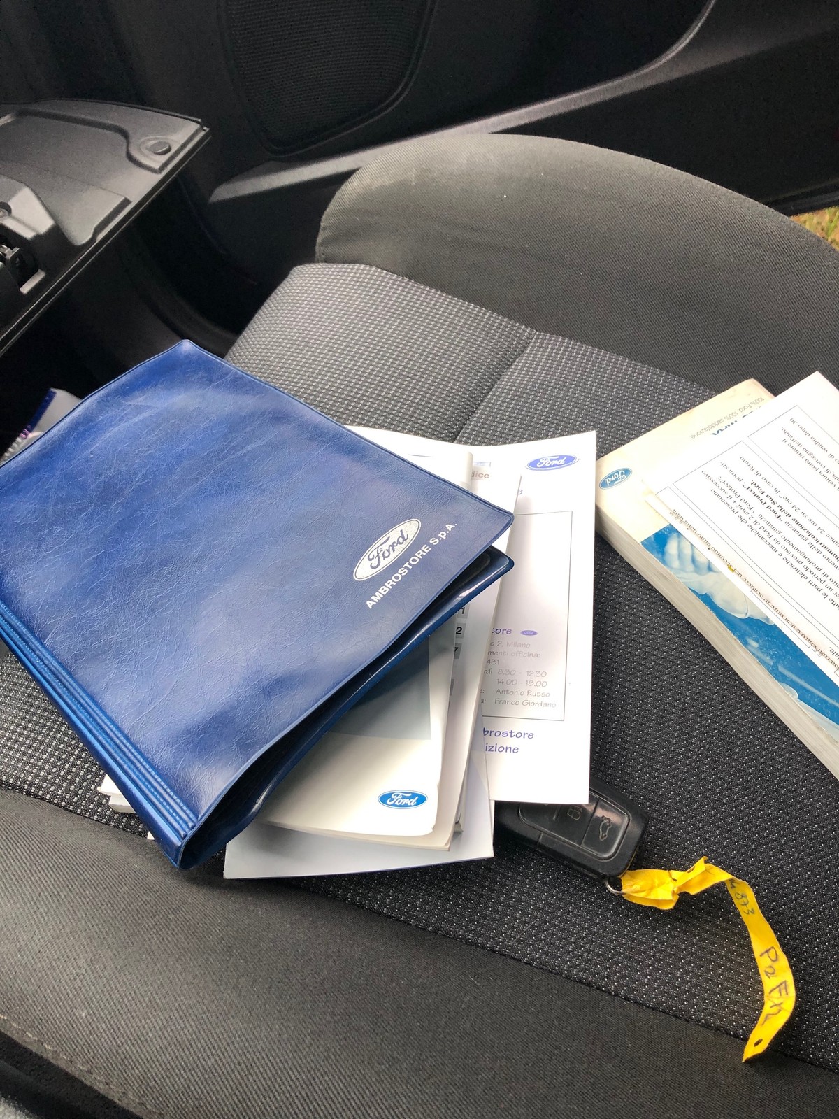 Ford S-Max 2.0 TDCi: auto z ogłoszenia