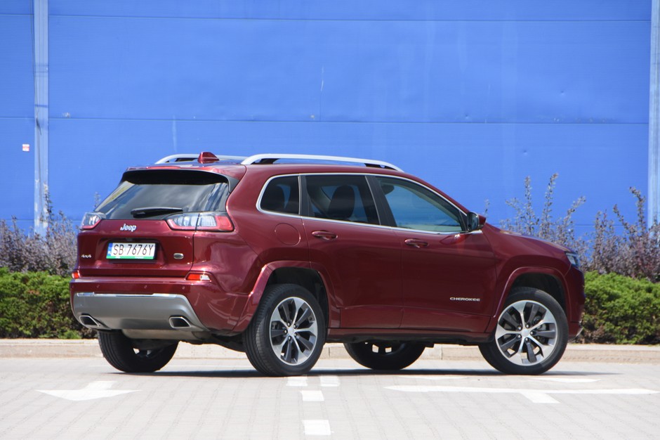 Jeep Cherokee Overland – terenówka na luksusowo