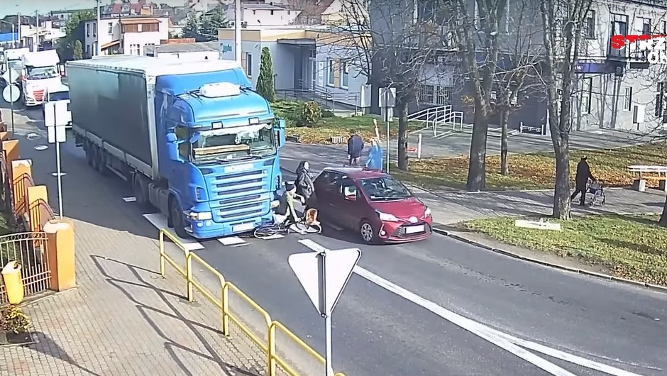 Potrącenie na przejściu dla pieszych