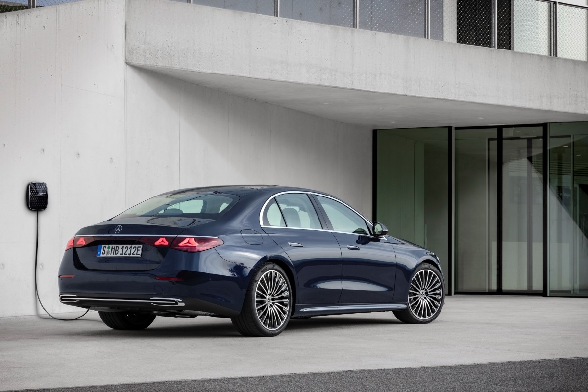 Mercedes: podwójne zwycięstwo w Moto Awards 2023