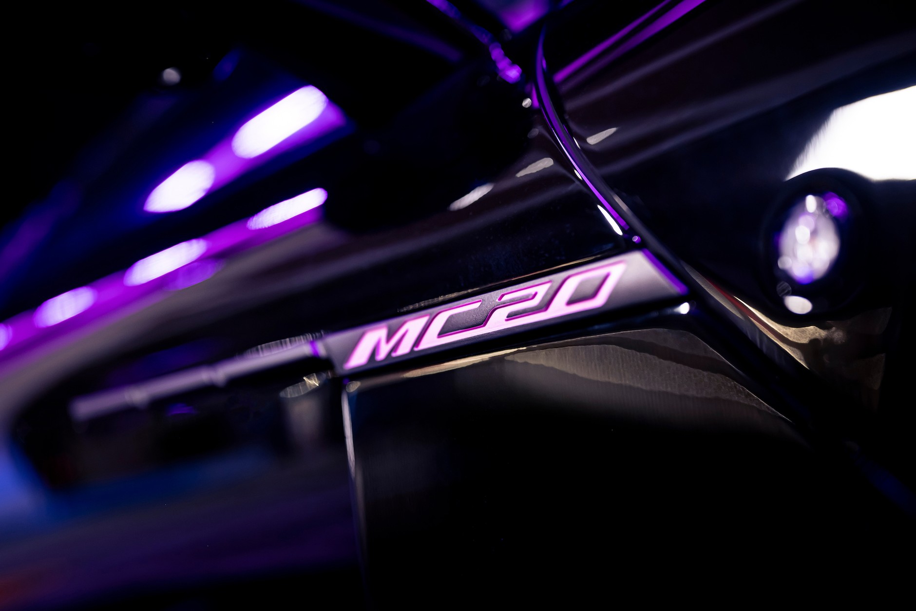 Maserati MC20 Davida Beckhama