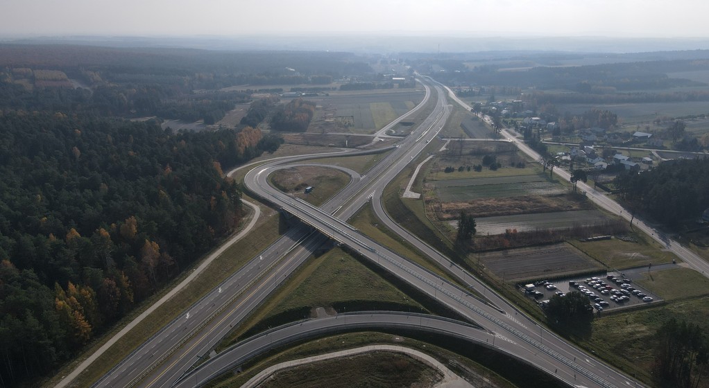 Węzeł Tomaszów Lubelski Południe i widok na DK17 w kierunku Hrebennego