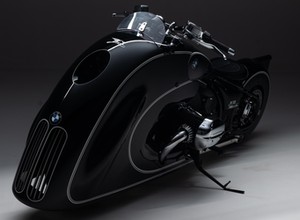 BMW R 18 „Spirit of Passion”  – motocykl dla Batmana?
