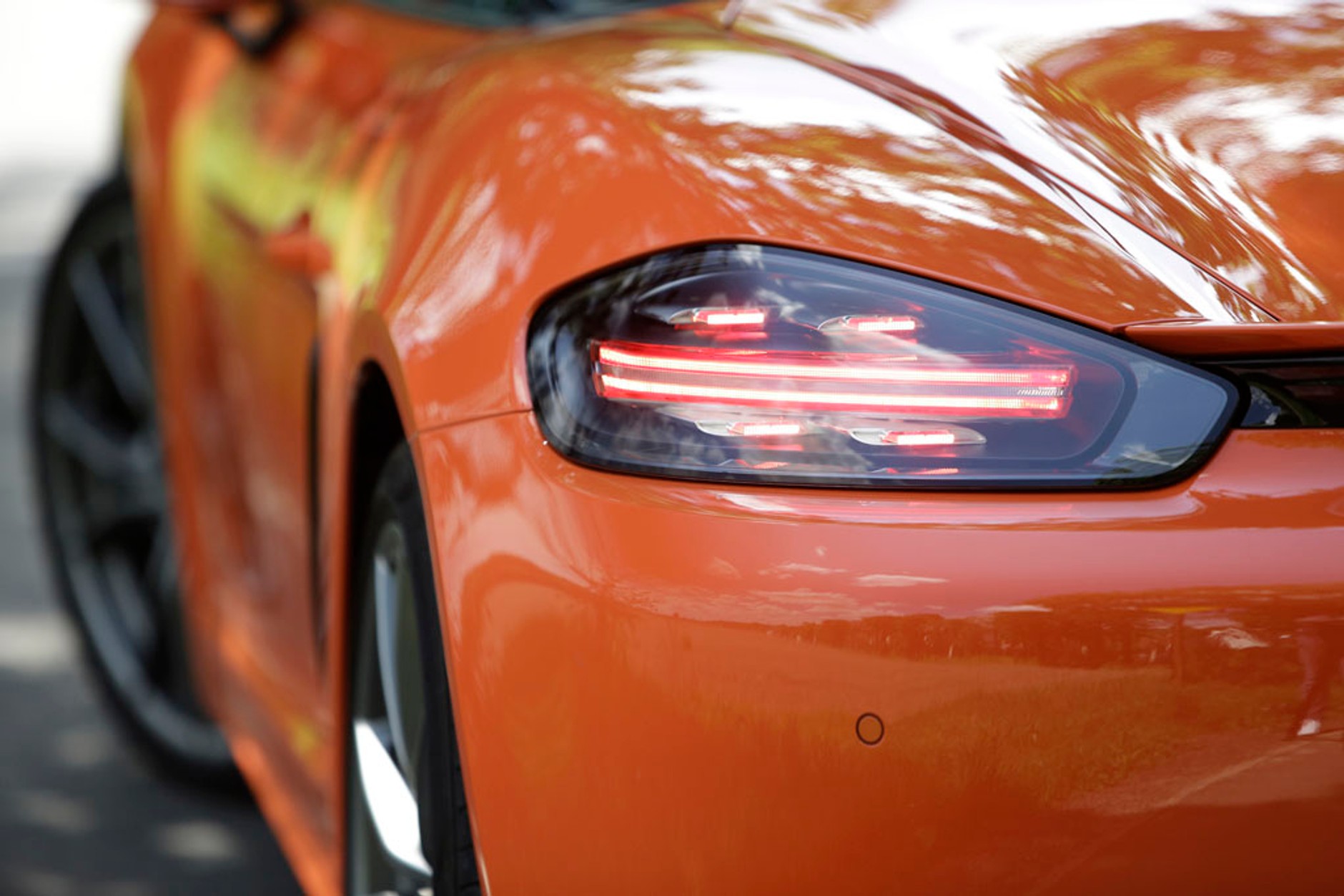 Porsche 718 Boxster S - mniej cylindrów, więcej mocy