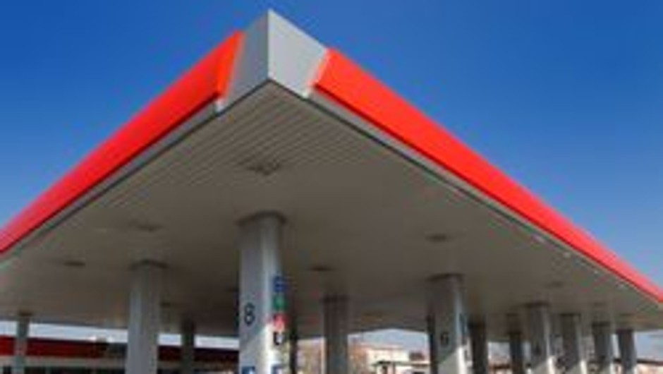 PKN Orlen, Unipetrol i Benzina mecenasami w Karlovych Varach