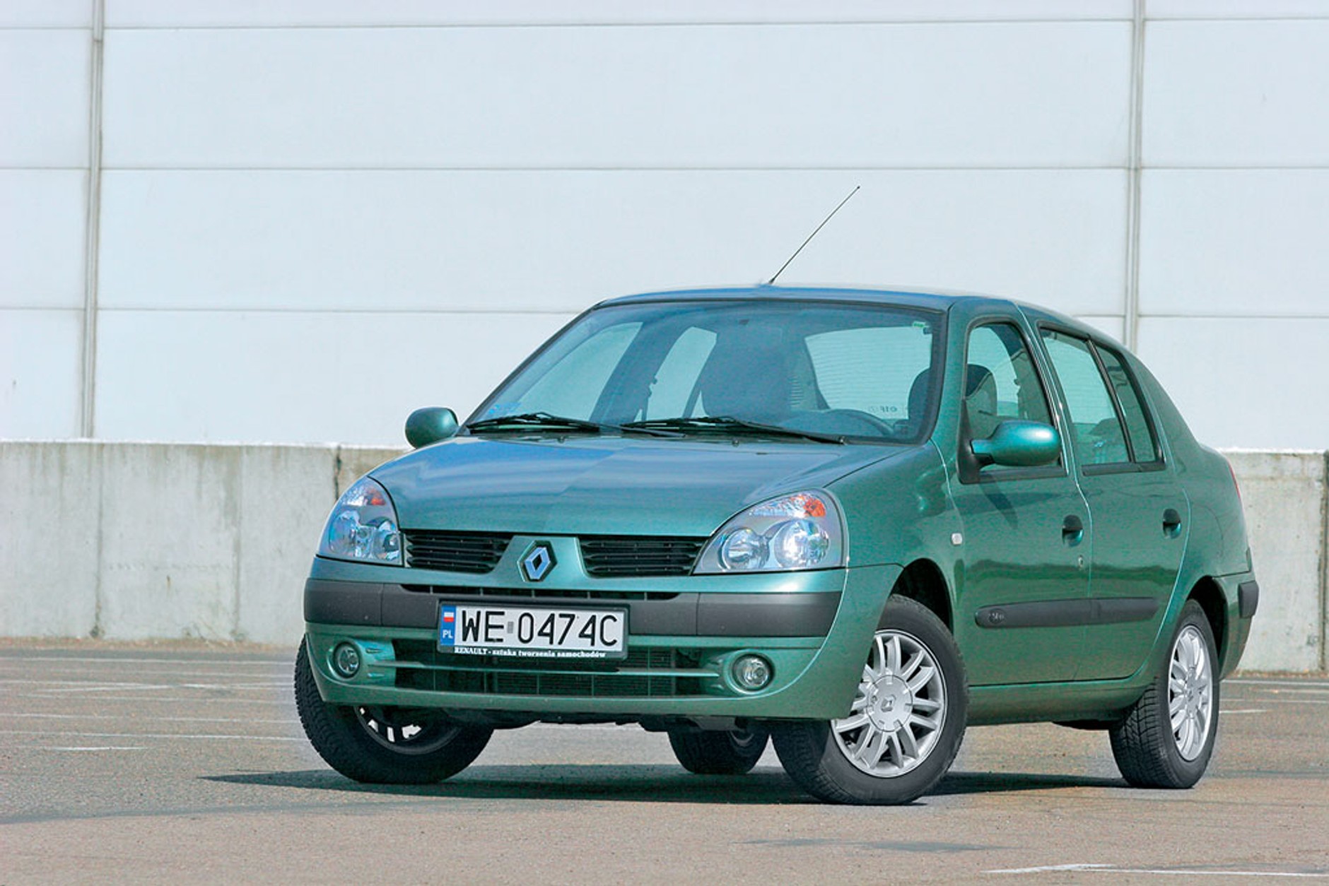 Auto dla rodziny 2+2: 500 zł miesięcznie/rocznie 6 000 zł