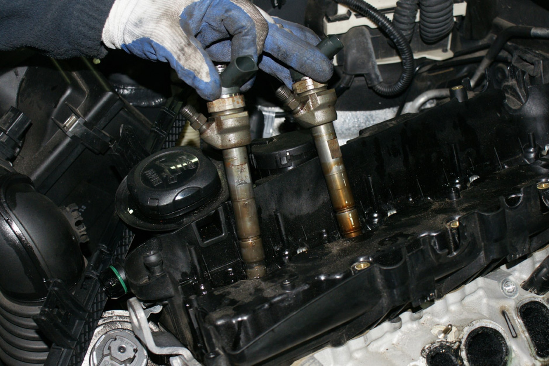 BMW 320d - sprawdzenie rozrządu - zdjęcia