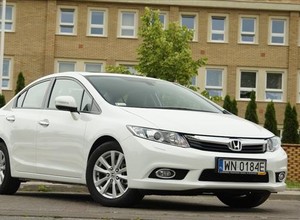 Honda Civic Sedan - Mała limuzyna