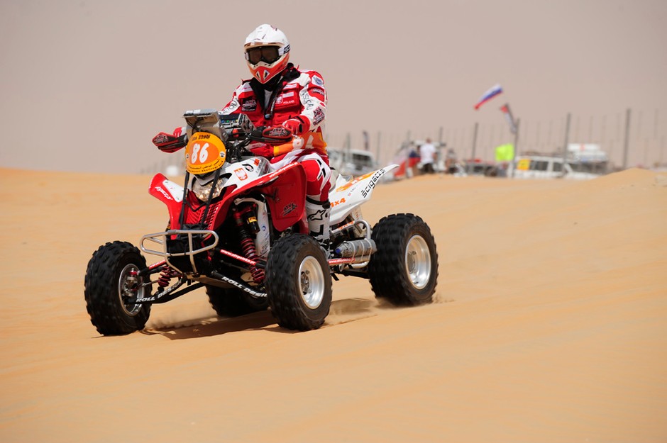 Abu Dhabi Desert Challenge 2010: Rafał Sonik drugi na mecie