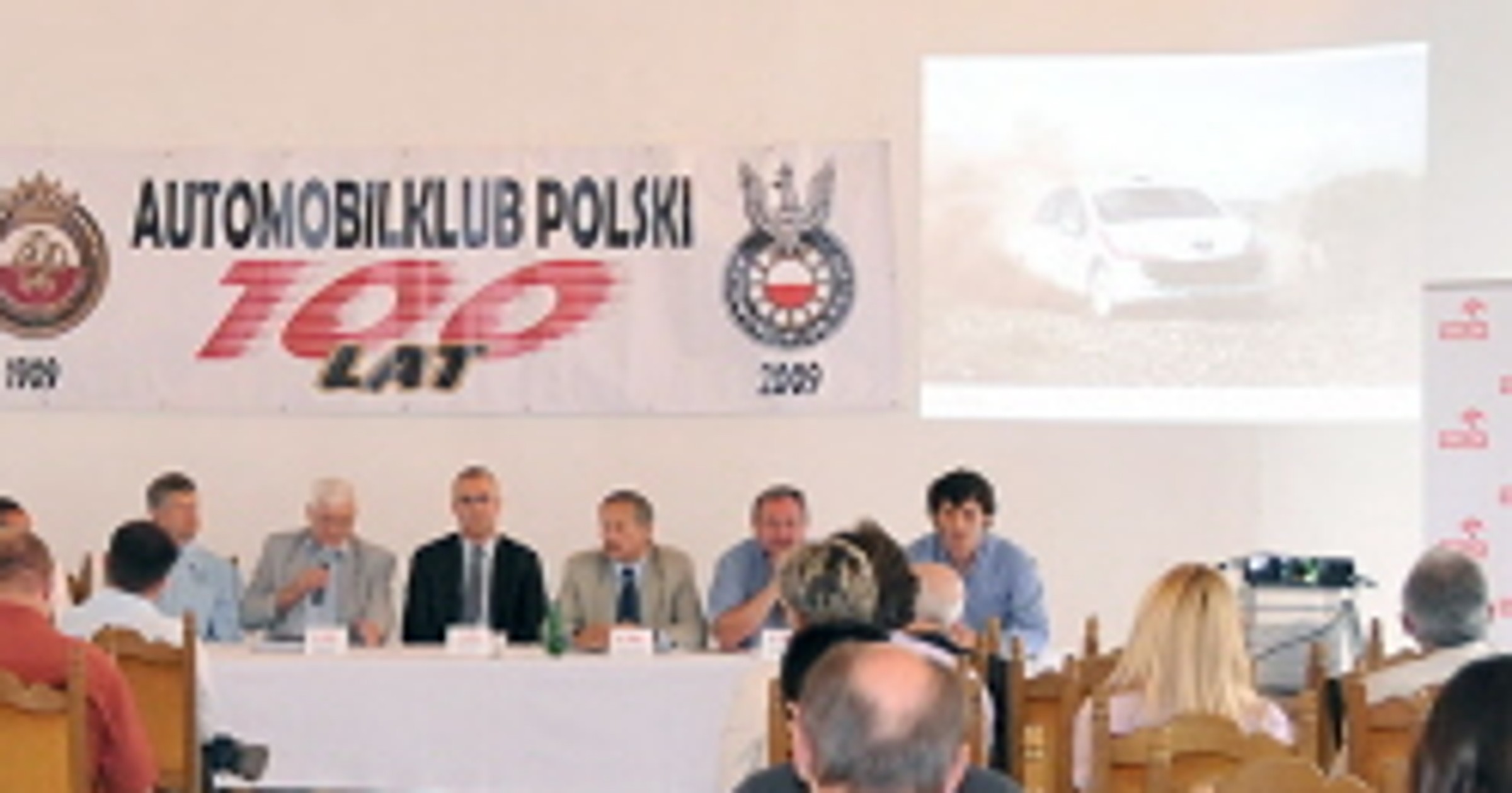 Rajd Orlen 2009: Nicolas Vouilloz w Peugeot 207 RC gwiazdą zawodów w Płocku