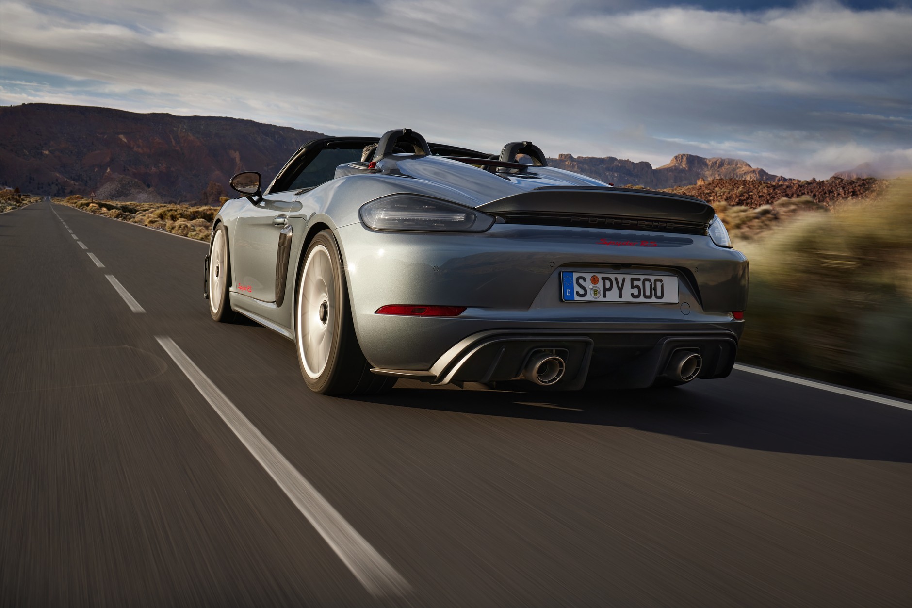 Porsche 718 Spyder RS 2023