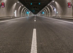 Rekordzista jechał 201 km/h w tunelu zakopianki