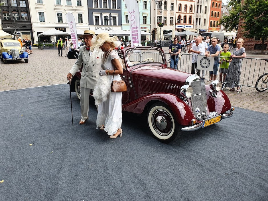 Zlot Mercedesów w Toruniu