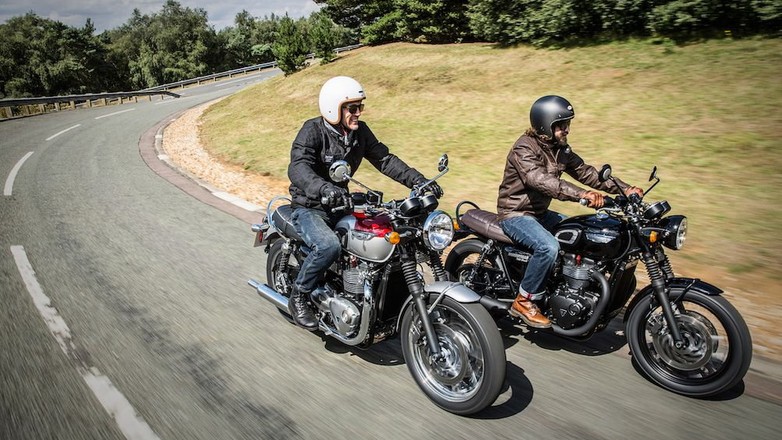 Triumph Bonneville T120 i T120 Black