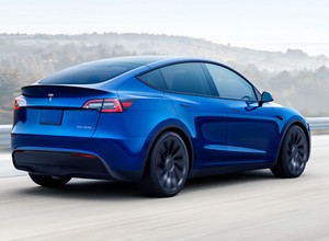 Tesla Model Y będzie produkowana pod Berlinem. Co warto o niej wiedzieć?