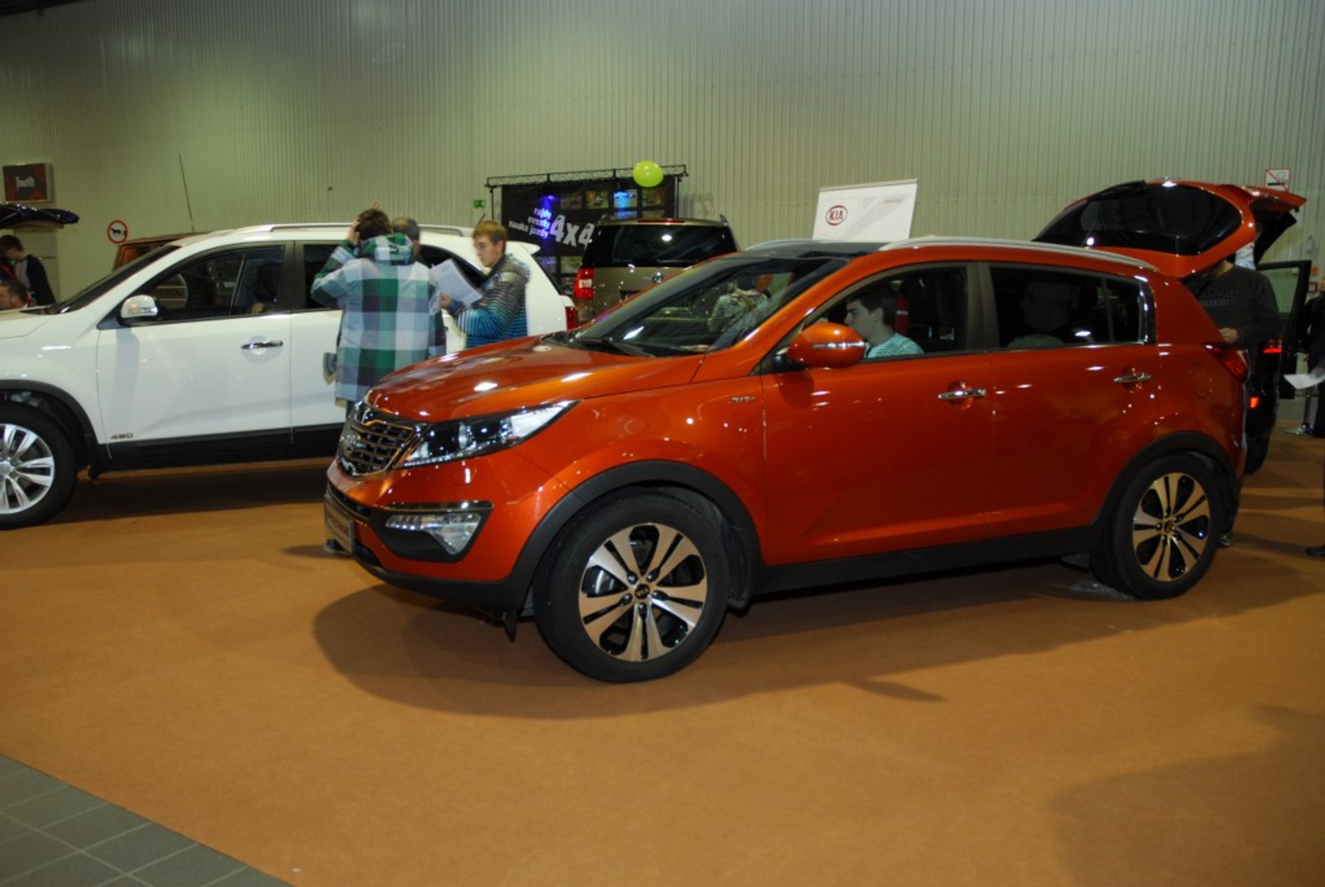 Autoshow musi trwać