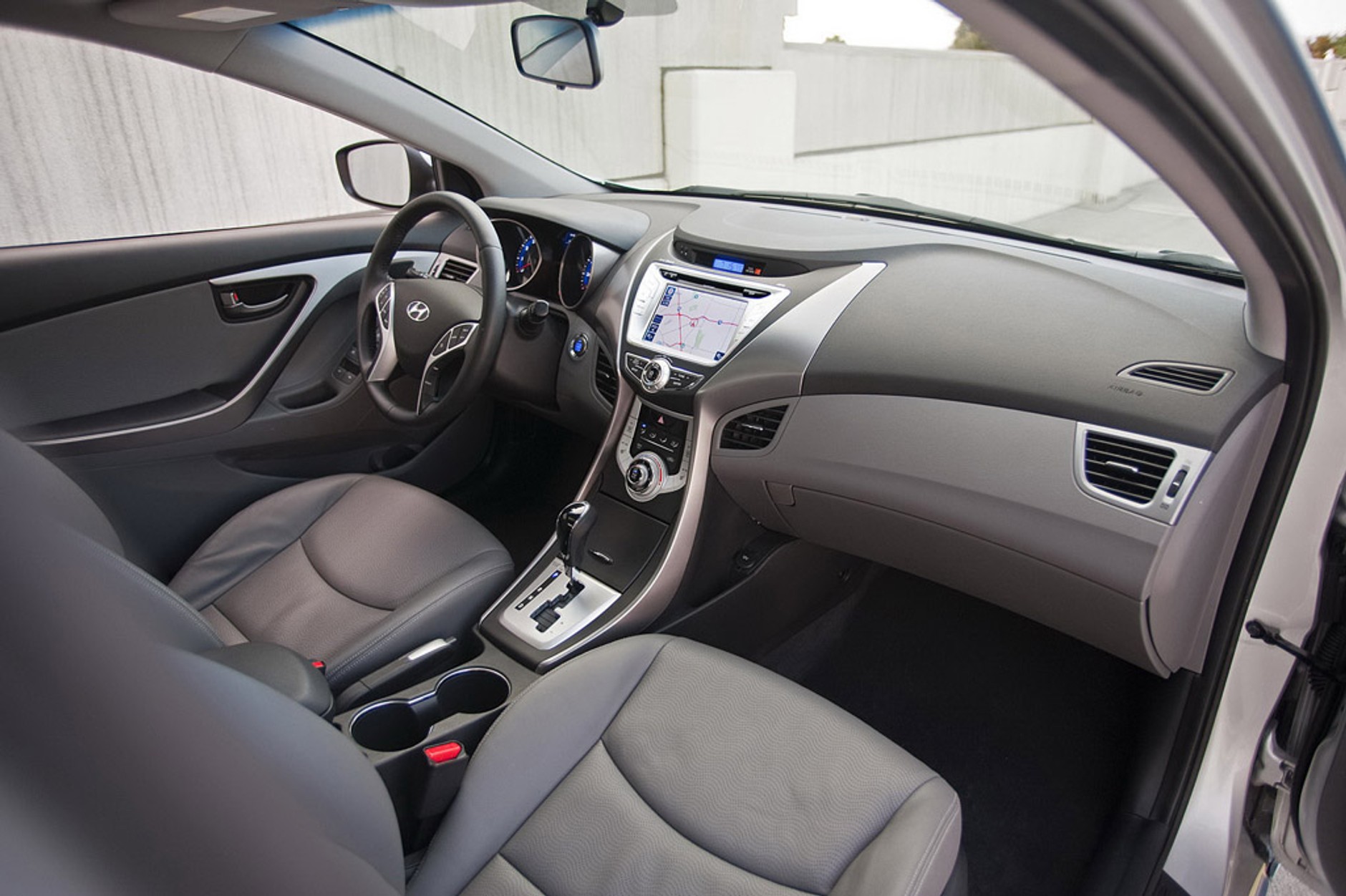 Hyundai Elantra: Świeży powiew