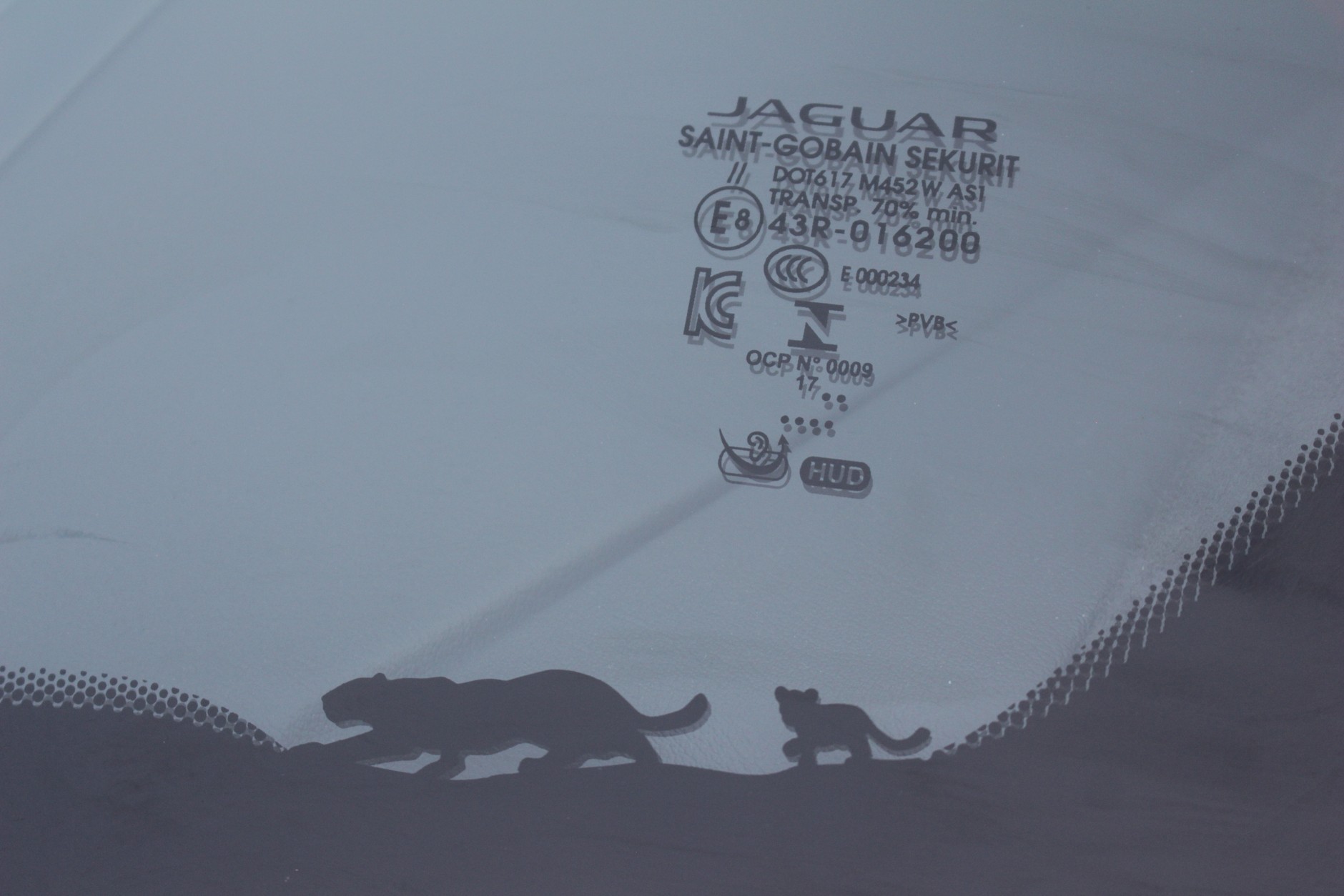 Jaguar E-Pace – Jaguarowi udał się ten „baby jag” | TEST