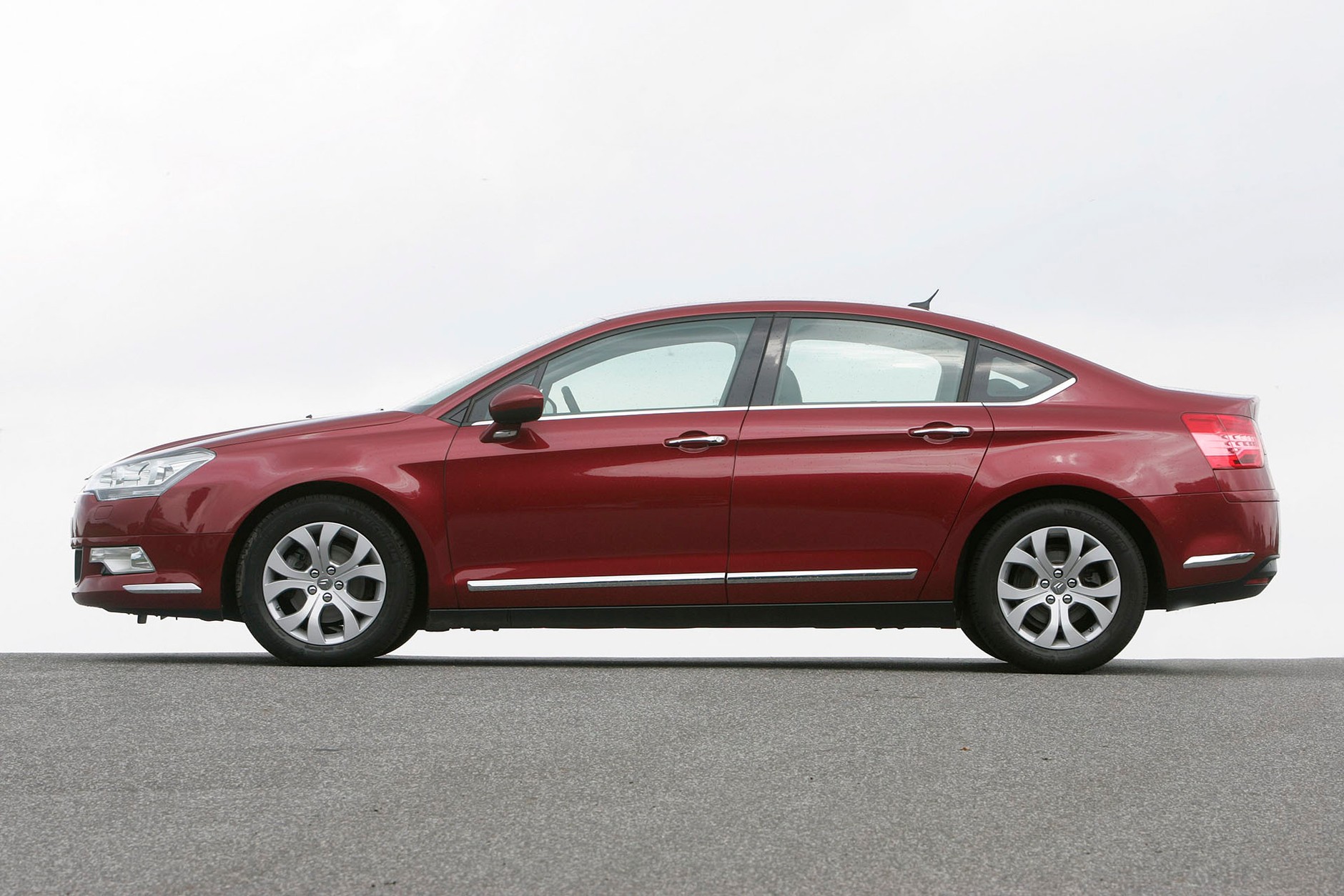 Citroen C5 II lata produkcji 2008-17, cena od 20 500 zł