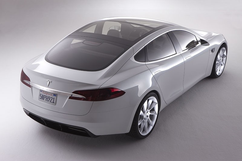 Tesla Model S – pierwsze informacje i zdjęcia