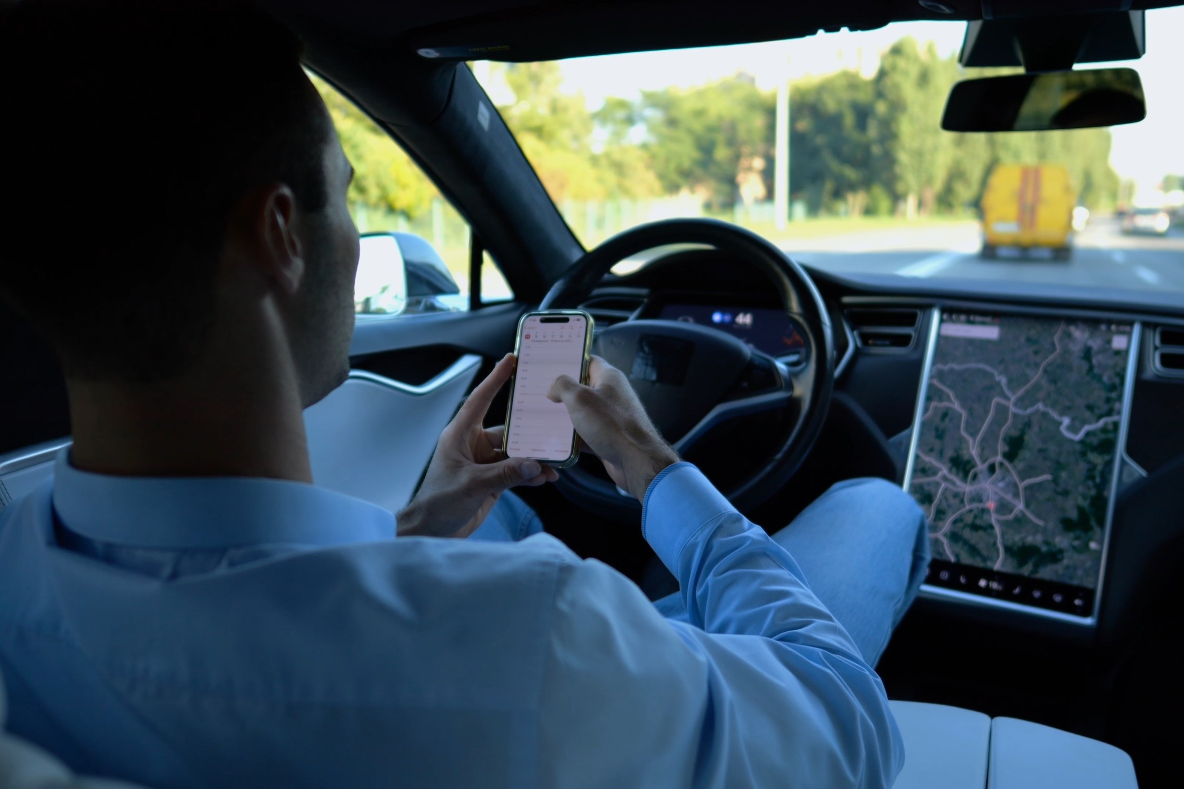 To prosty trik z gumką. Może uchronić przed mandatem 500 zł i 12 pkt karnymi