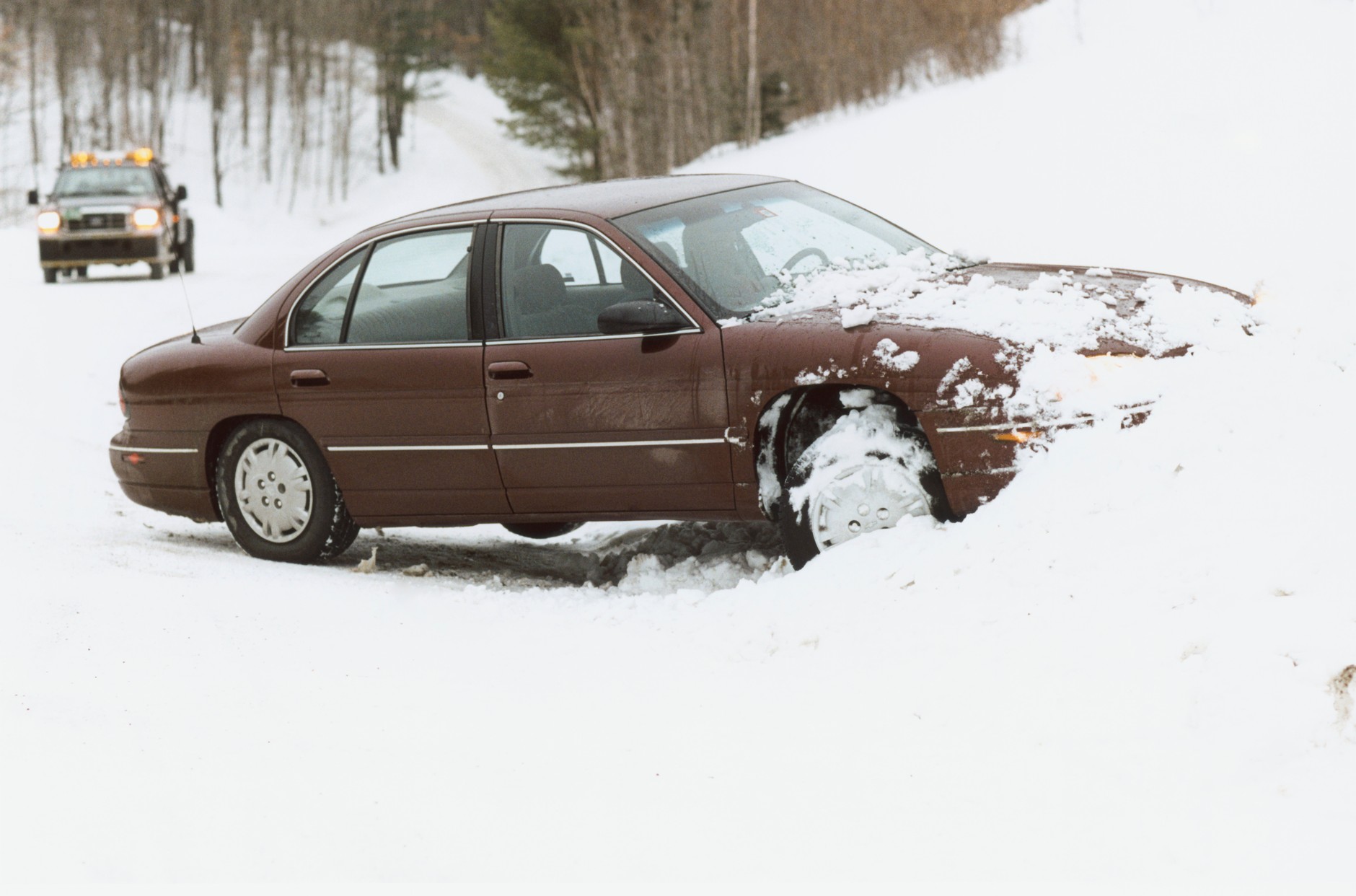Gwałtowne reakcje prowadzą zwykle do utraty kontroli nad autem