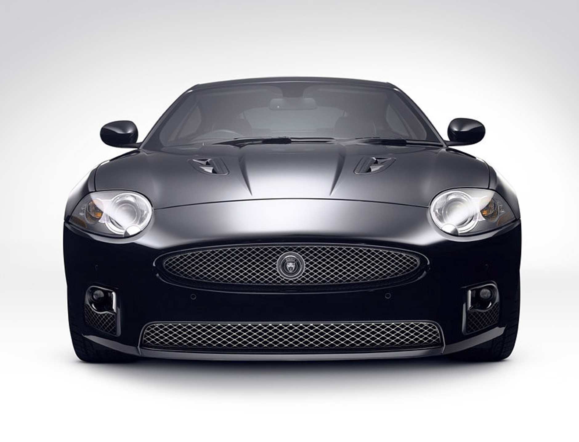 Jaguar planuje wysokoprężną wersję coupe XK