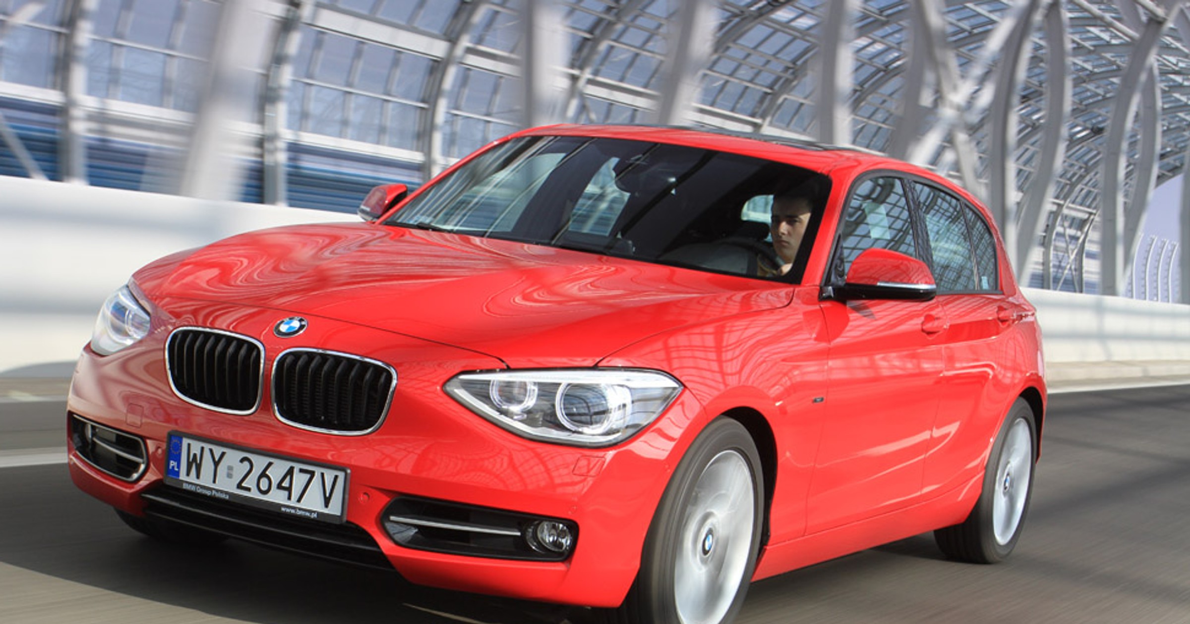 Nowe BMW serii 1 dołączyło do strefy turbo