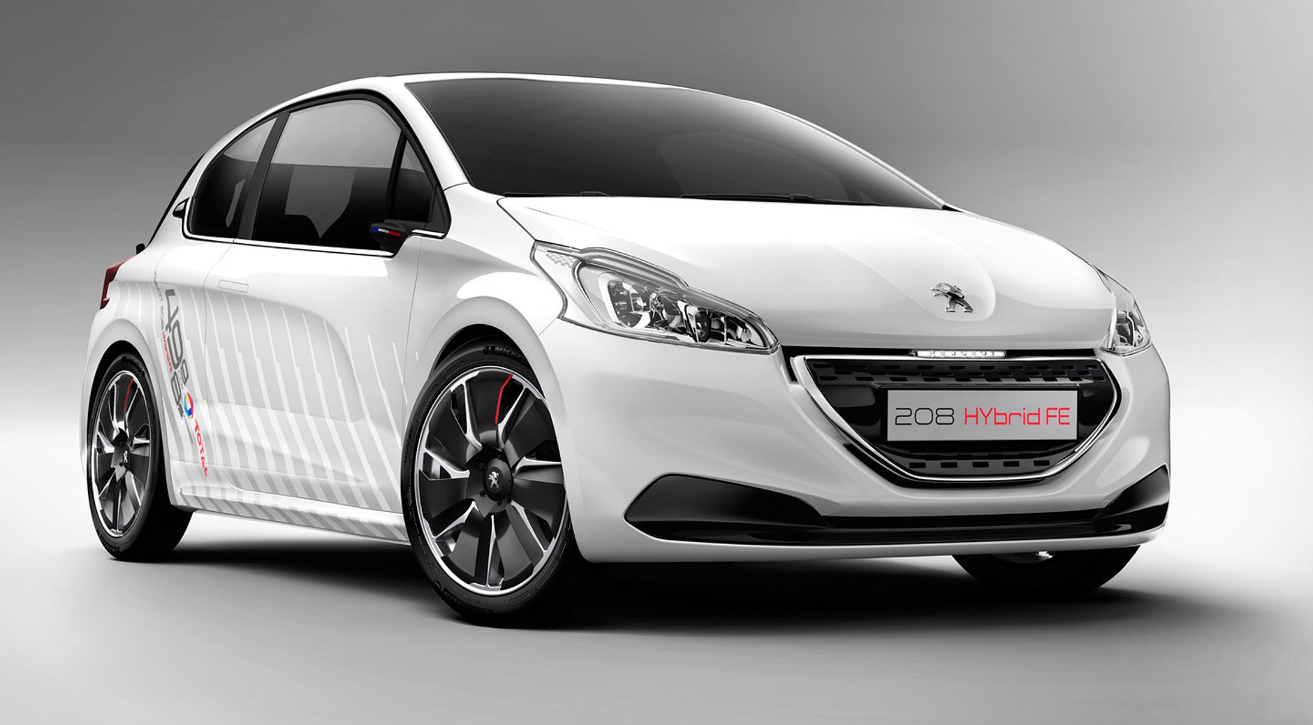 Peugeot 208 Hybrid FE1
