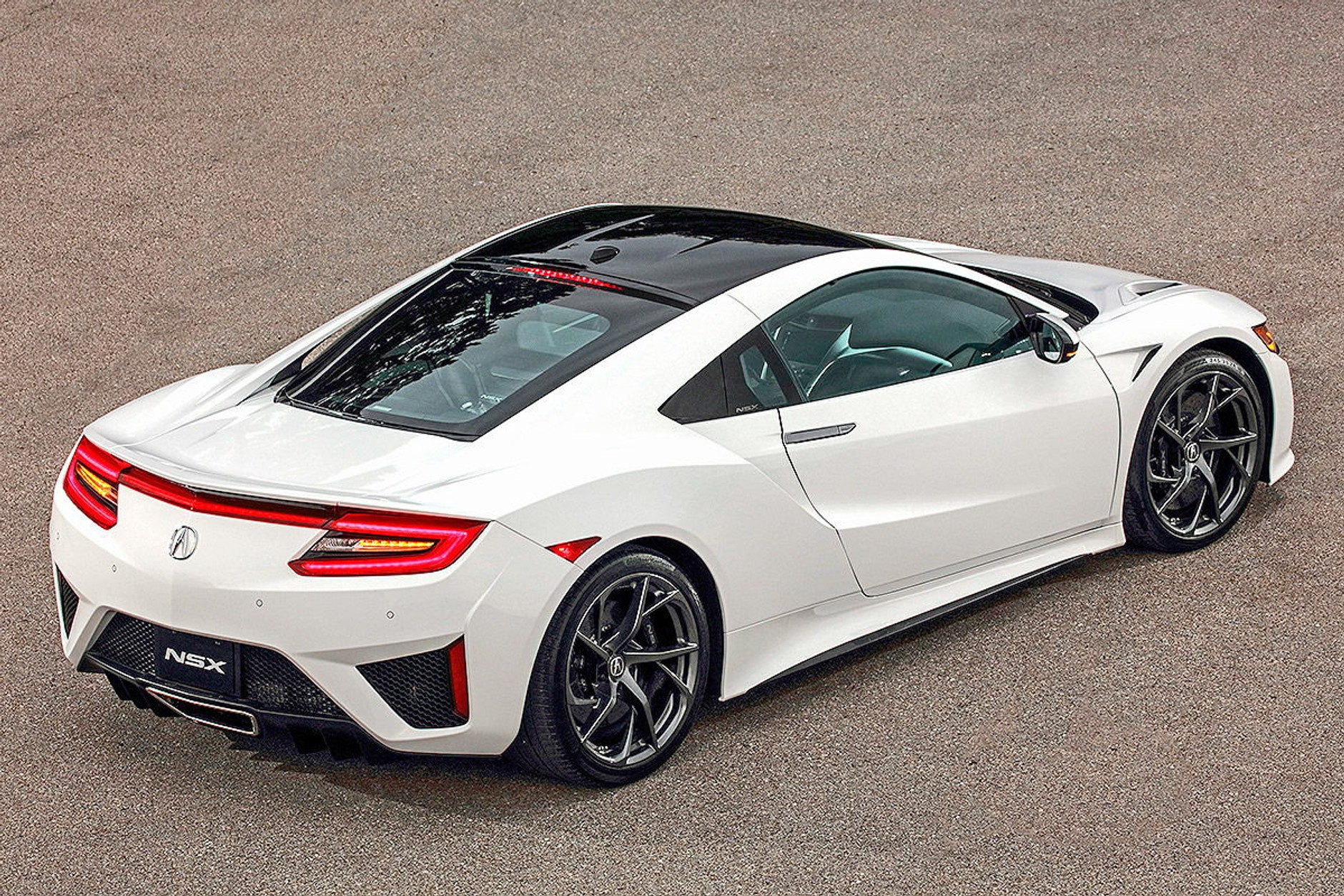 Honda odpala hybrydową rakietę - wielki powrót Hondy NSX