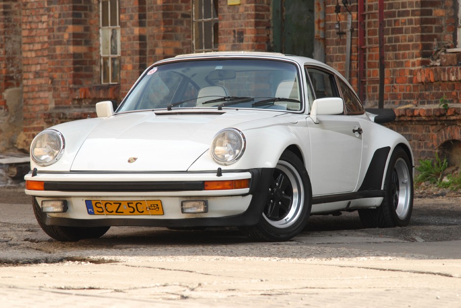 Porsche 911 Turbo - Kultowy bokser z doładowaniem