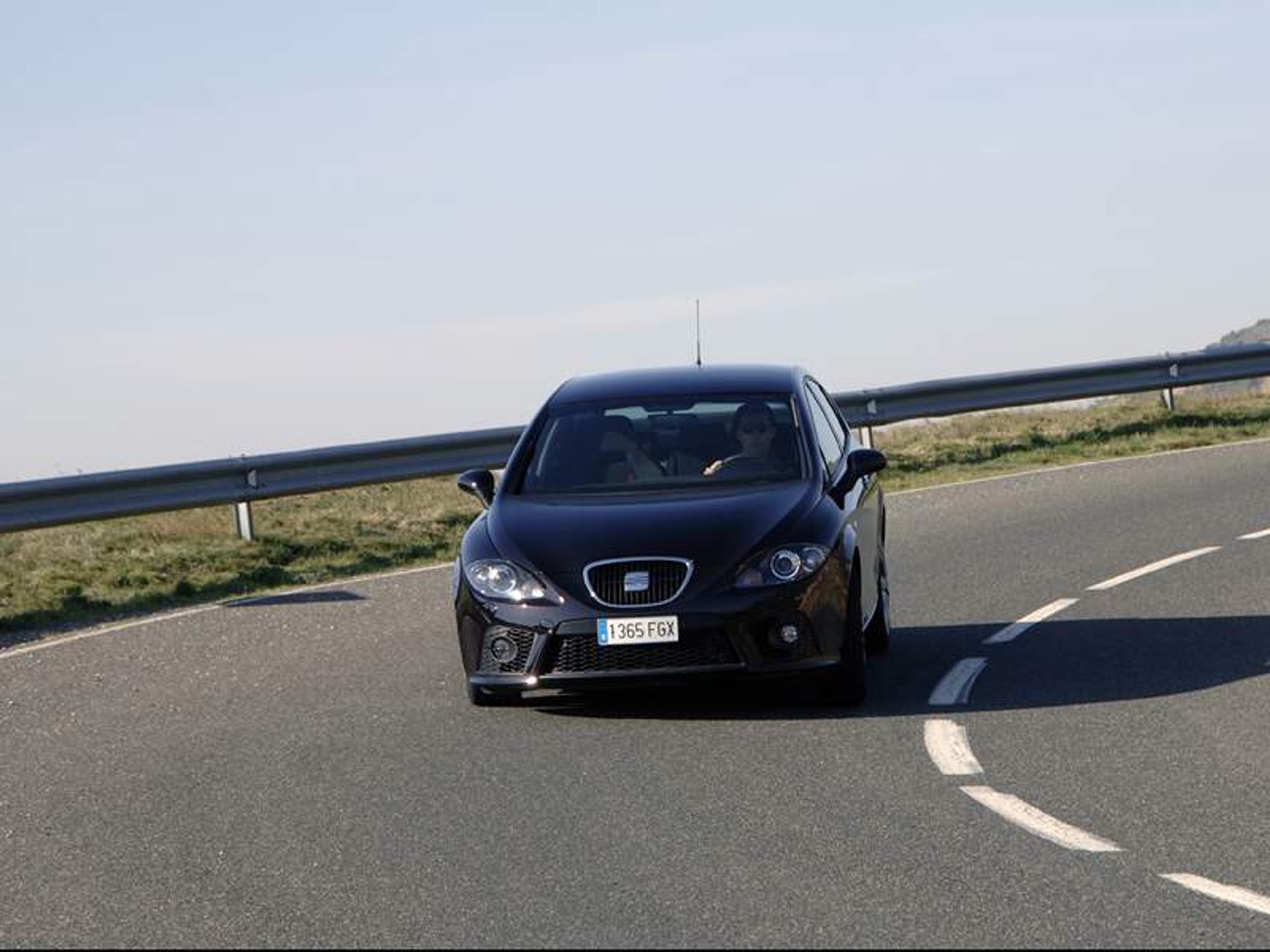 Seat Leon Cupra – szczegółowe dane najmocniejszego Seata