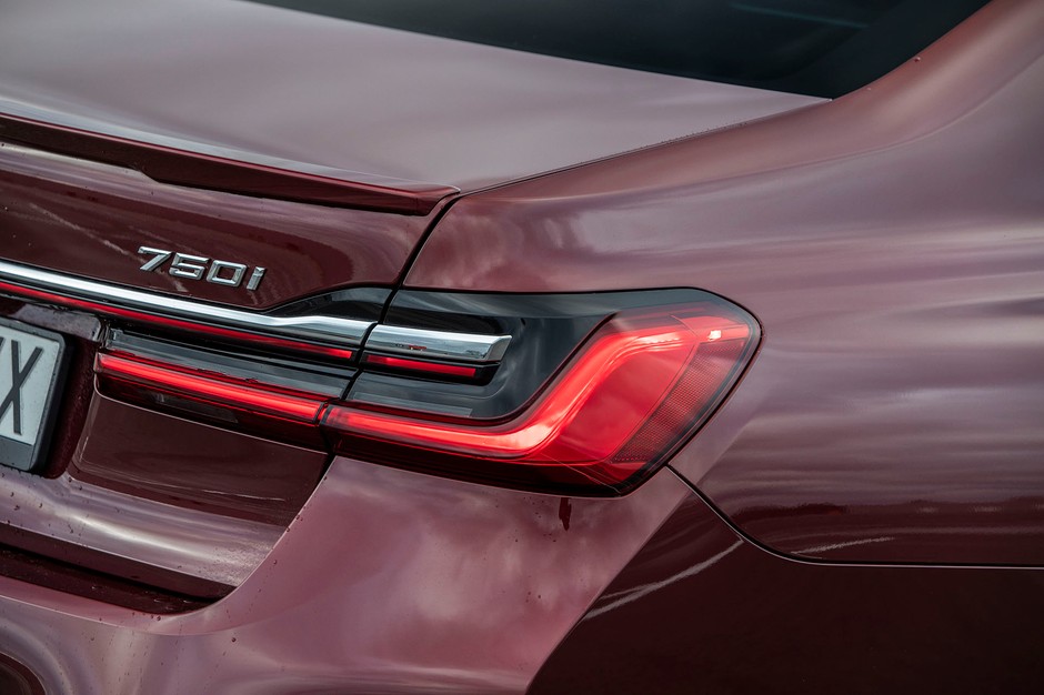 BMW 750i xDrive