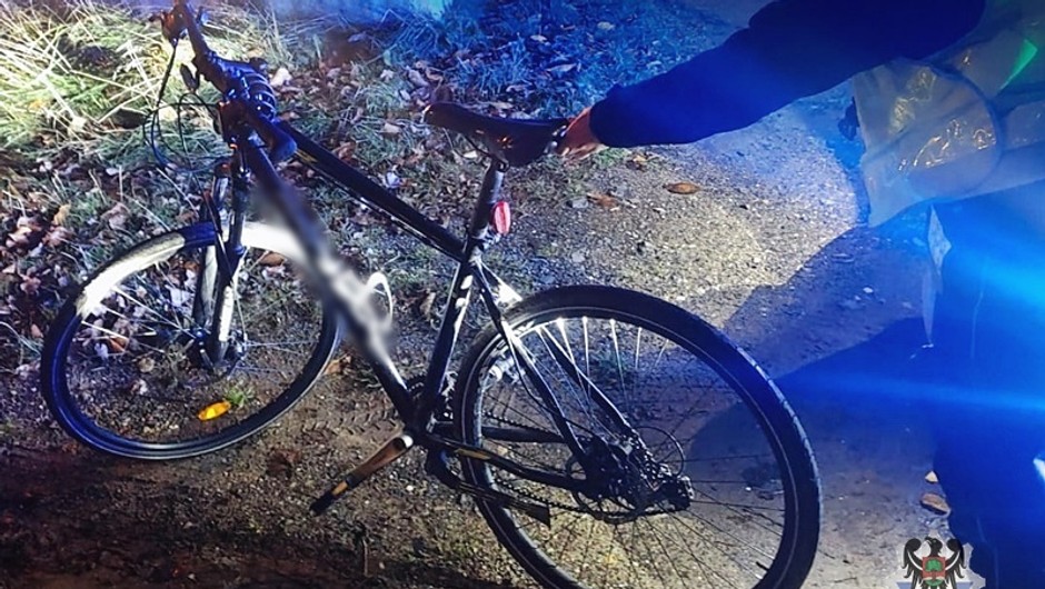 54-letni kierowca zderzył się z rowerzystą na ul. Stacyjnej