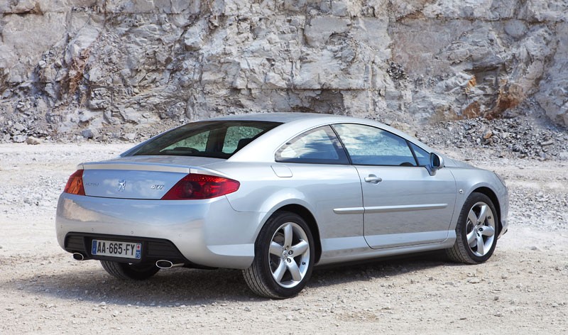 Peugeot 407 Coupé 3,0 V6 HDi: najmocniejszy seryjny Peugeot