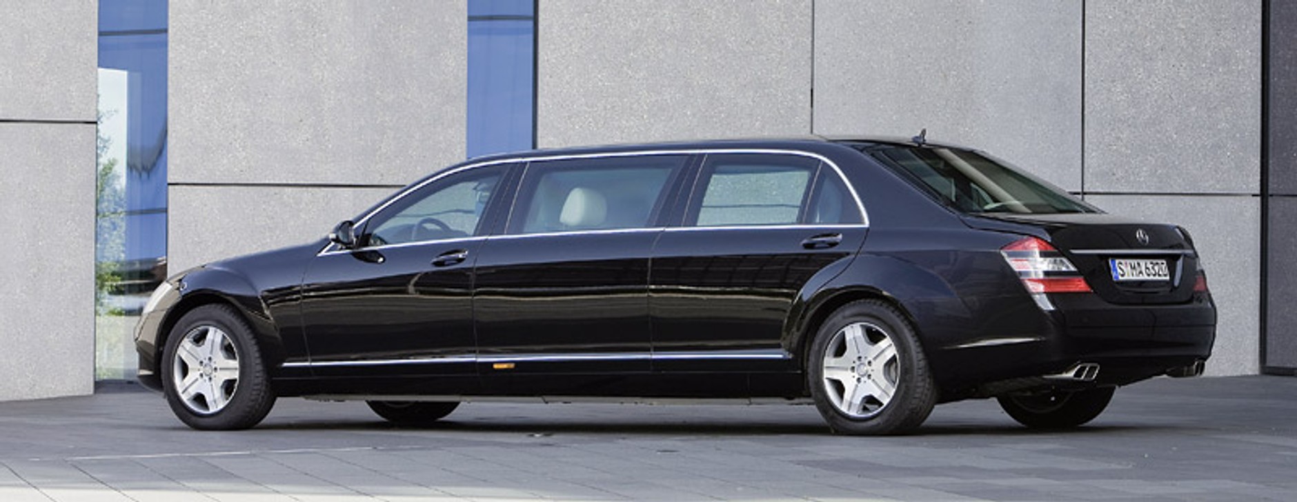 Paryż 2008: Mercedes S 600 Pullman Guard – nowa limuzyna dla głów państw